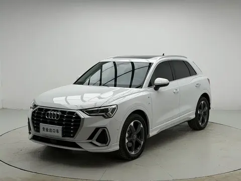 2022 Audi Q3 35 TFSI Fashion Dynamic