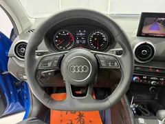 2022 Audi Q2L 35 TFSI Fashion Sport, синий — фото 8