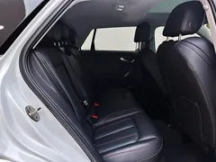 2021 Audi Q2L 35 TFSI Sport, белый — фото 14