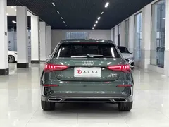 2022 Audi A3 Sportback 35 TFSI, зелёный — фото 5