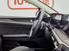 2020 Kia K5 270T CVVD Luxury Technology — фото 22