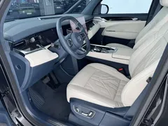 2024 Zeekr 009 6-Seat Executive 4WD 108kWh, чёрный — фото 11