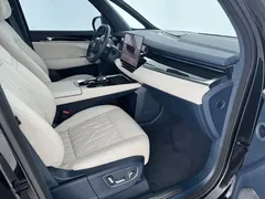 2024 Zeekr 009 6-Seat Executive 4WD 108kWh, чёрный — фото 12