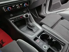 2023 Audi Q3 35 TFSI Fashion Sport 1.4T, белый — фото 16