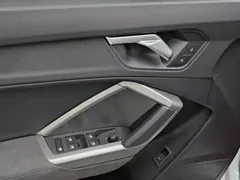 2023 Audi Q3 35 TFSI Fashion Sport 1.4T, белый — фото 18