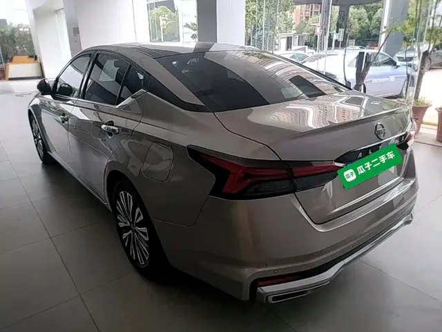 2022 Nissan Teana 2.0L XL-Upr