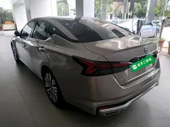 2022 Nissan Teana 2.0L XL-Upr — фото 5