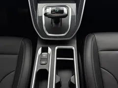 2021 Haval M6 Plus 1.5T DCT Luxury, белый — фото 15