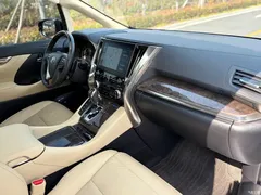 2021 Toyota Alphard Hybrid 2.5L Premium — фото 15