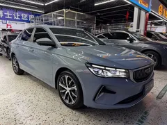 2023 Geely Emgrand 4th Gen Champion 1.5L CVT Premium — фото 3