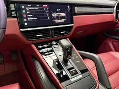2023 Porsche Cayenne E-Hybrid 2.0T PHEV Platinum, чёрный — фото 12