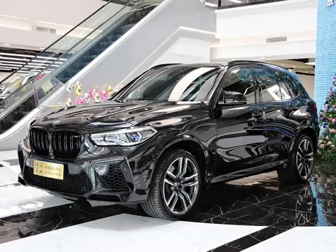 2022 BMW X5 M X5 M