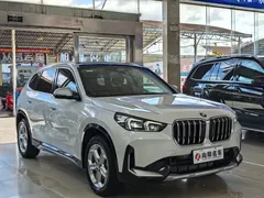 2023 BMW X1, белый — фото 2
