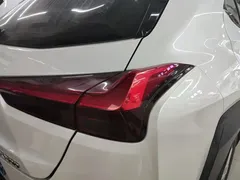 2020 Lexus UX 200, белый — фото 8