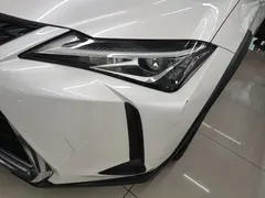 2020 Lexus UX 200, белый — фото 24
