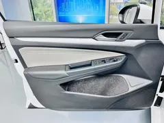 2023 Volkswagen Golf 280TSI DSG Pro, белый — фото 11