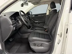 2022 Volkswagen T-Roc 280TSI DSG 2WD PLUS, белый — фото 17