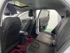 2021 Hyundai Elantra 1.5L CVT LUX Premium, белый — фото 6