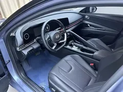 2023 Hyundai Elantra 1.5L CVT TOP Flagship, синий — фото 10