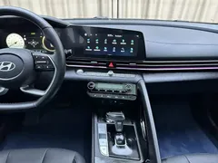 2023 Hyundai Elantra 1.5L CVT TOP Flagship, синий — фото 14