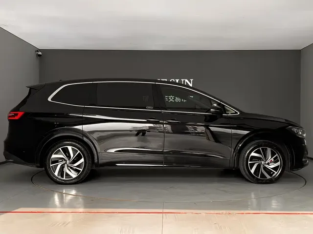 2023 Volkswagen Viloran 380TSI