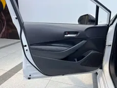 2022 Toyota Levin 185T CVT Luxury, белый — фото 14