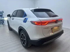 2023 Honda Vezel 1.5L CVT Tech, белый — фото 4