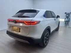 2023 Honda Vezel 1.5L CVT Tech, белый — фото 6