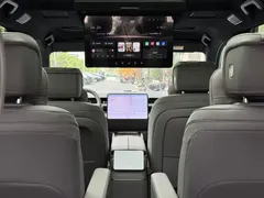 2026 Nio ES8 6-seat Executive Luxury, чёрный — фото 14