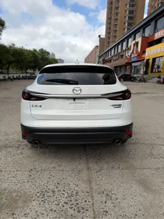 2021 Mazda CX-4 2.0L AT 2WD, белый — фото 5