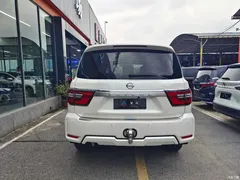 2020 Nissan Patrol Y62 4.0L Middle East — фото 5