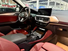 2022 BMW X4 25i M, чёрный — фото 12