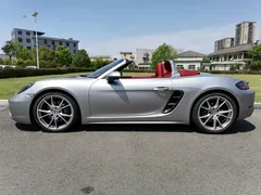 2022 Porsche 718 Boxster 2.0T — фото 6