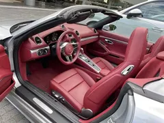 2022 Porsche 718 Boxster 2.0T — фото 8
