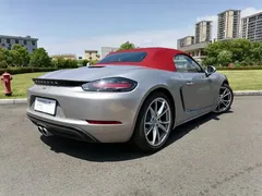 2022 Porsche 718 Boxster 2.0T — фото 14