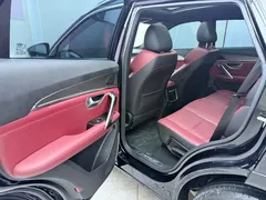 2022 Jetour X70 PLUS 1.5T DCT Premium 7-seat, чёрный — фото 15