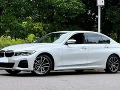 2022 BMW 3 Series 325Li M Sport, белый — фото 1