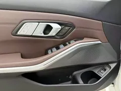 2022 BMW 3 Series 325Li M Sport, белый — фото 21