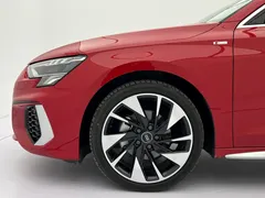 2022 Audi A3L Limousine 35 TFSI — фото 19