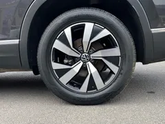 2022 Volkswagen Tayron 330TSI 2WD Luxury Smart Connect, чёрный — фото 20