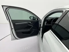 2022 Audi A3 Sportback 35 TFSI Fashion Sport, белый — фото 23