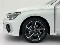 2022 Audi A3 Sportback 35 TFSI Fashion Sport, белый — фото 21