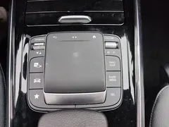 2020 Mercedes-Benz GLA 180, белый — фото 17