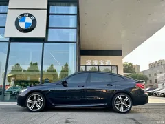2022 BMW 6 Series GT 630i M Sports Package — фото 4