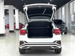 2022 Audi Q2L 35 TFSI Fashion Sport, белый — фото 17