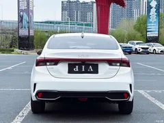 2023 Kia K3 1.5L CVT Luxury, белый — фото 4