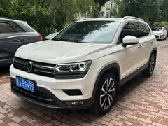 2022 Volkswagen Tharu 280TSI 2WD Luxury, белый — фото 1