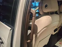 2025 Li Auto MEGA Ultra Smart Refresh, белый — фото 19