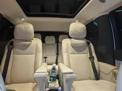 2025 Li Auto MEGA Ultra Smart Refresh, белый — фото 30