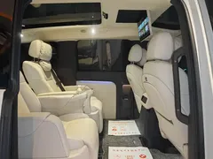 2025 Li Auto MEGA Ultra Smart Refresh, белый — фото 33